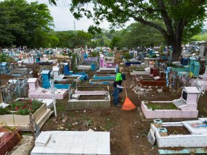 303cae00-80b9-4b29-b23c-d223c714e0db