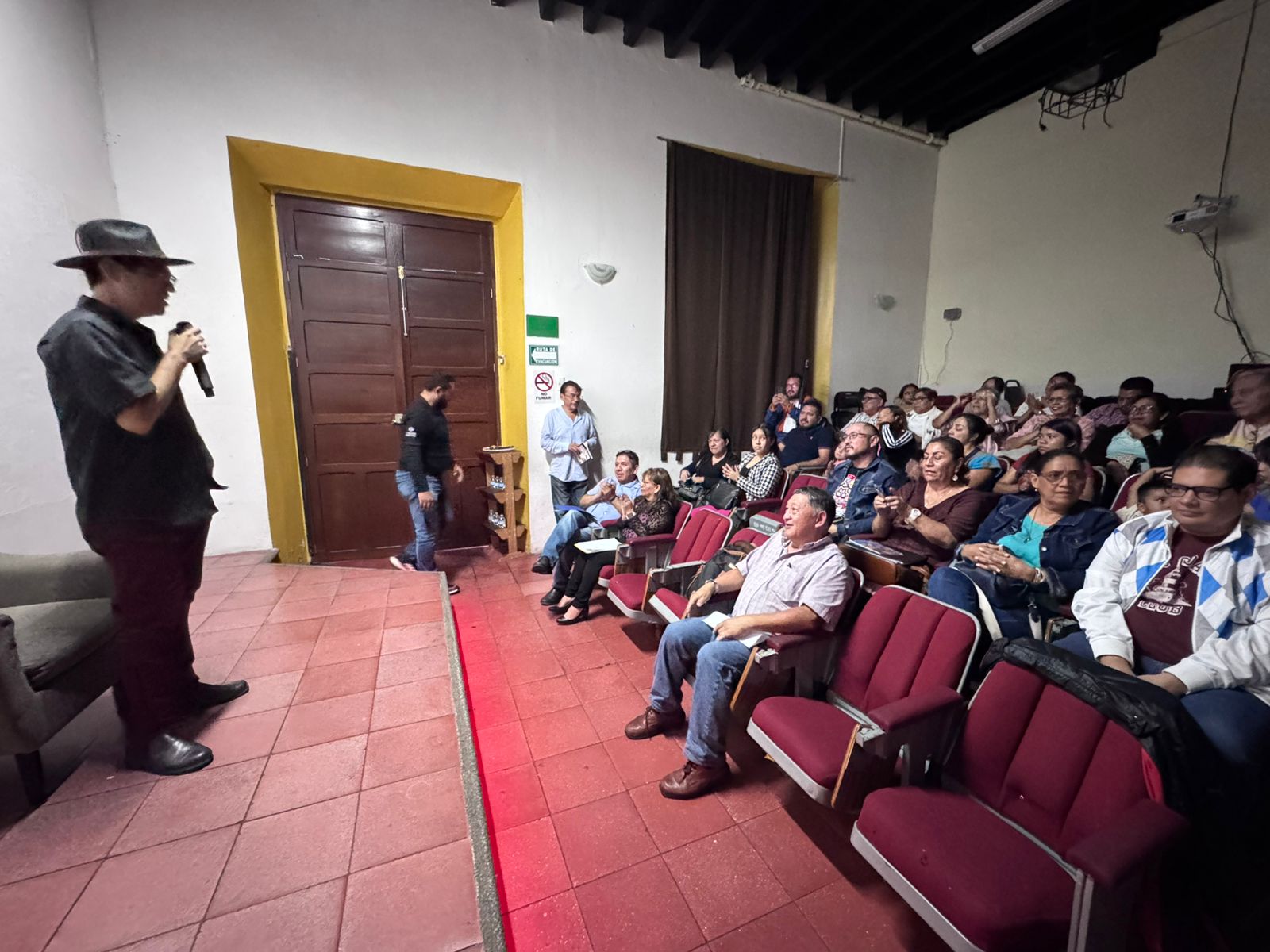 31ad1524-3682-48e2-8f63-effd91a3ea44