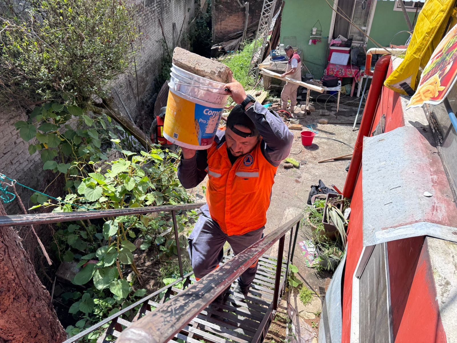 87265bc1-9914-4f5d-a8cb-efa1baa01297